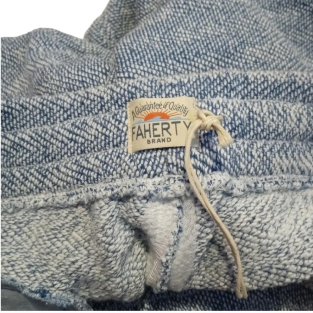 Faherty Whitewater Sweatshort Textured‎ Terry Cloth Organic Cotton Blend